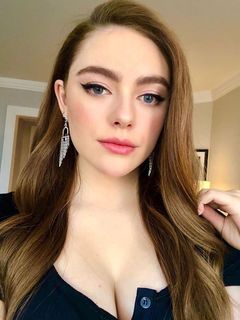 Danielle Rose Russell